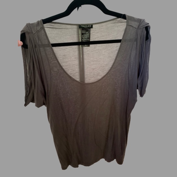 Aritzia Talula T-Shirt - Picture 1 of 3